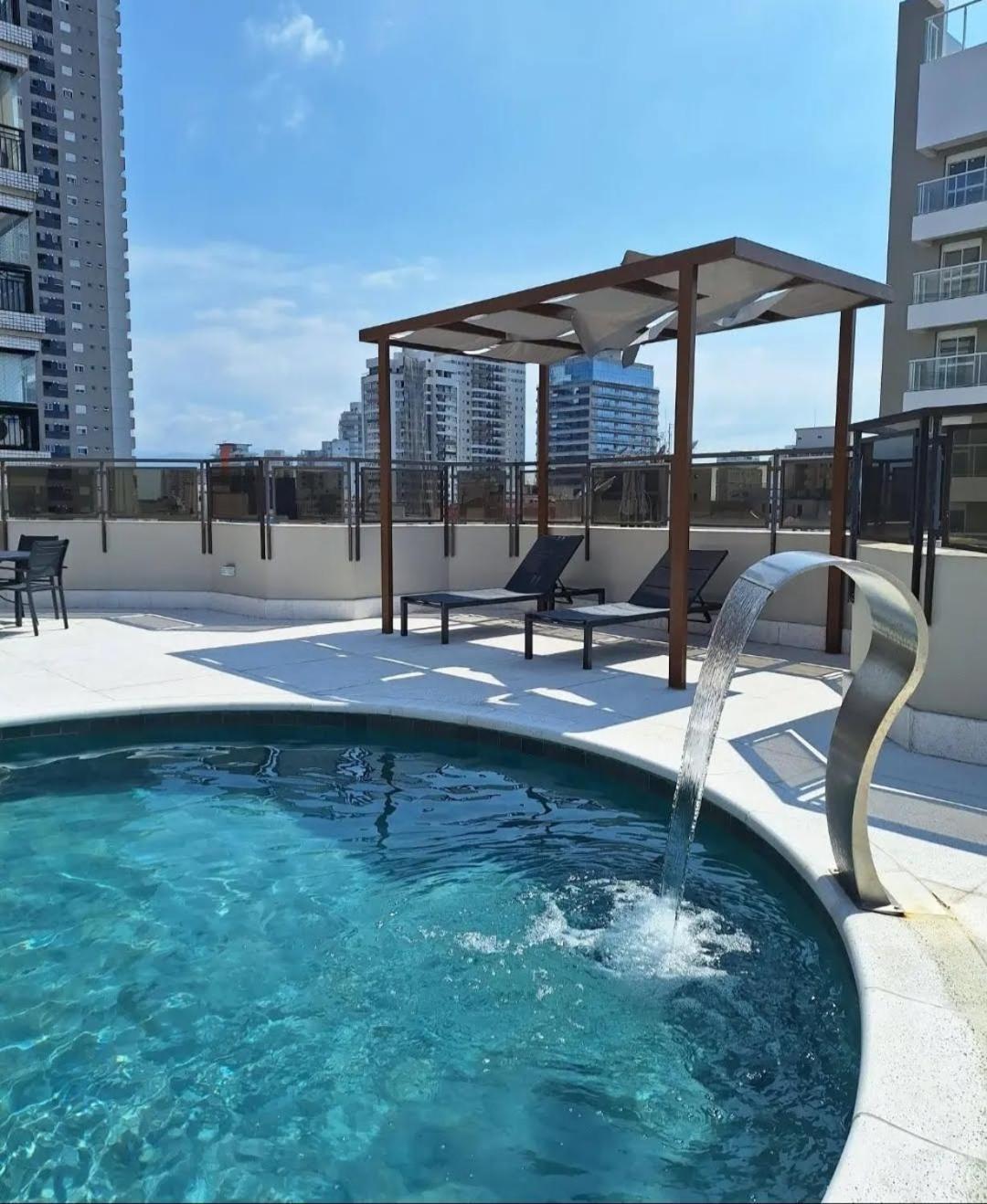 Lindo Flat No Edificio Cosmopolitan, Com Garagem E Piscina Apartman Santos Kültér fotó